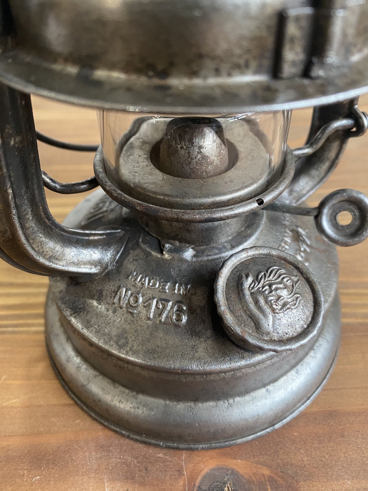 FEUERHAND No.176Lu WW2 | ヴィンテージランタン販売のお店「TOMOS」 FEUERHAND No.176Lu WW2 | ヴィンテージランタン販売のお店「TOMOS」