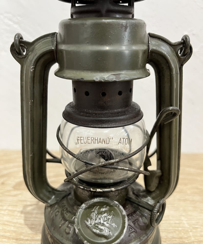 011 FEUERHAND No.75 ATOM オリーブ | ヴィンテージランタン販売 011 FEUERHAND No.75 ATOM オリーブ | ヴィンテージランタン販売