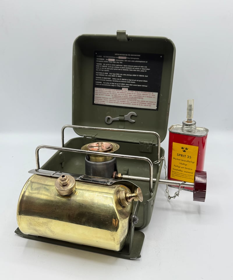 001 OPTIMUS No.111 スウェーデン軍用モデル | ヴィンテージランタン