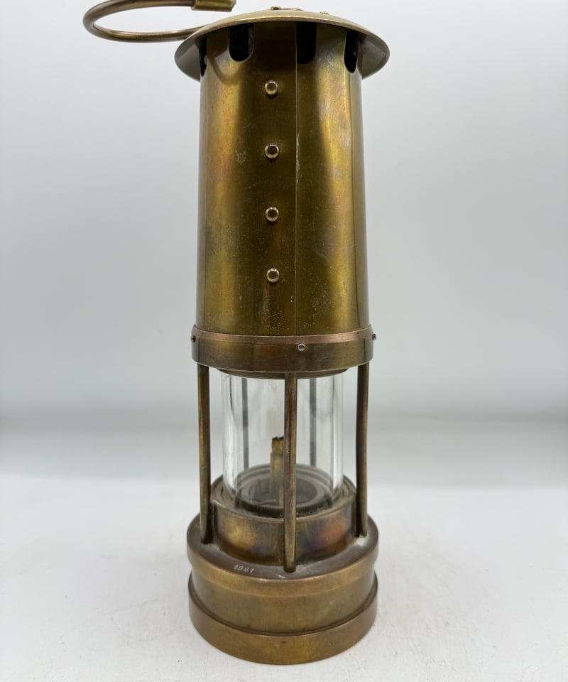 009 E. Thomas & Williams カンブリアンランタン ブラスシールド |