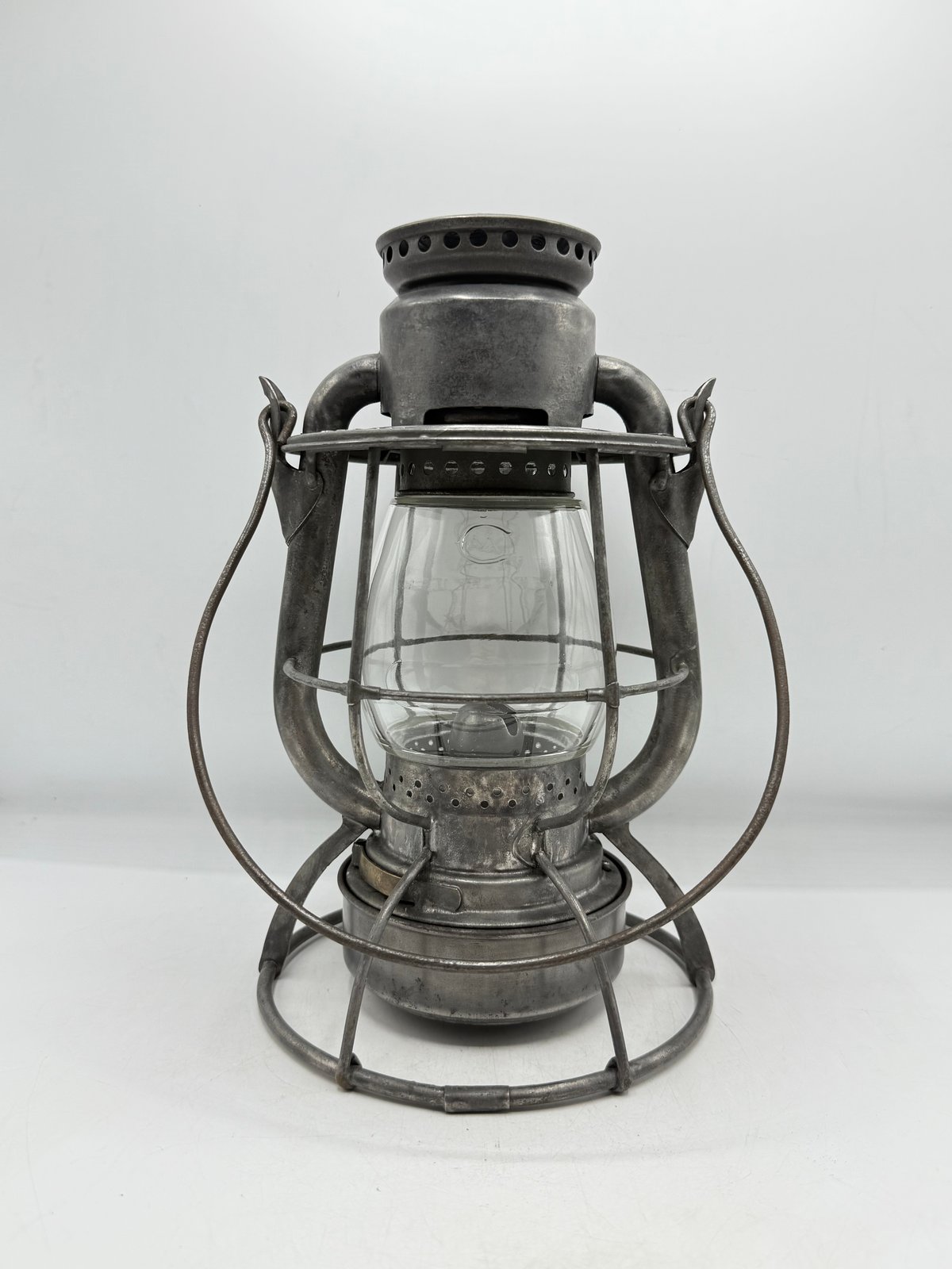 DIETZ　デイツ　レイルロードランタン　オイルランタン Dietz（デイツ）レイルロードランタン 1953年製 – zakka store towi
