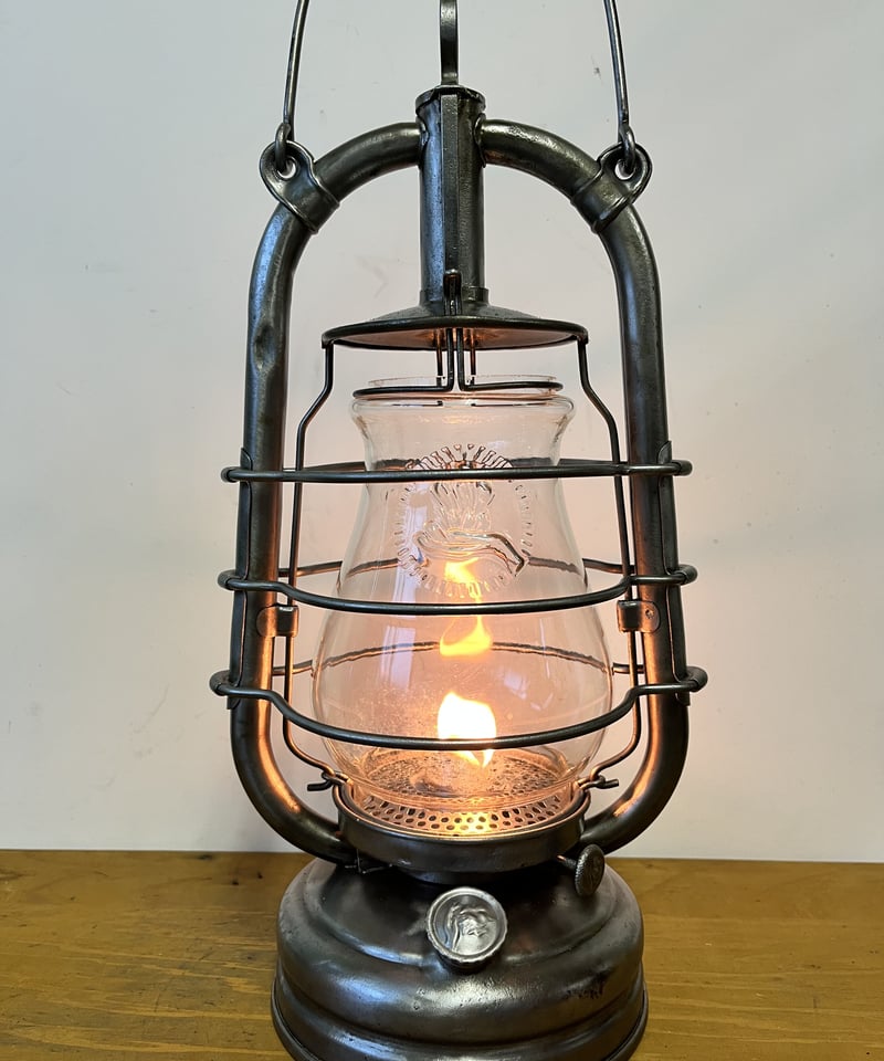 Feuerhand Nr. 201 フュアハンド　ビンテージ　ランタン FEUERHAND Nr.201 ワインレッド | ヴィンテージランタン販売のお