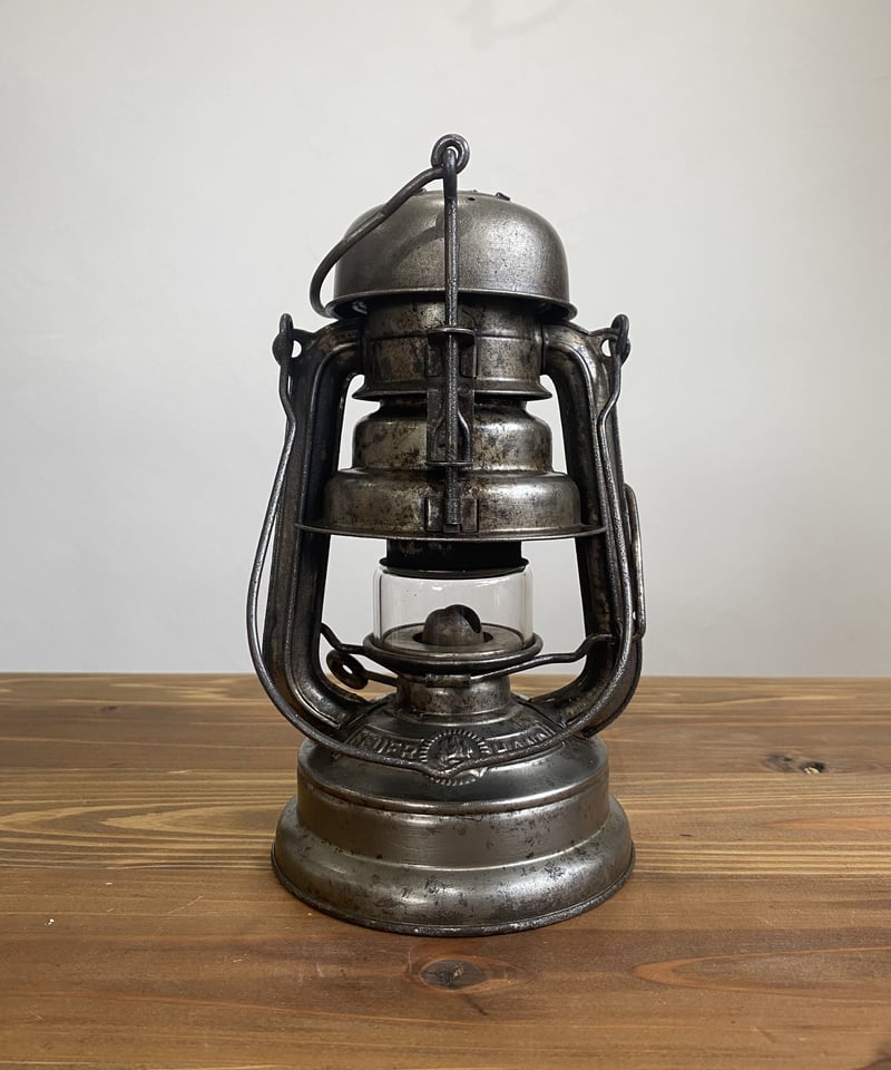 FEUERHAND No.176Lu WW2 | ヴィンテージランタン販売のお店「TOMOS」 FEUERHAND No.176Lu WW2 | ヴィンテージランタン販売のお店「TOMOS」