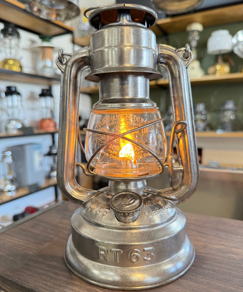 002 レアアイテム‼️極美❗️FEUERHAND 235 LARGE FOUNT RT63