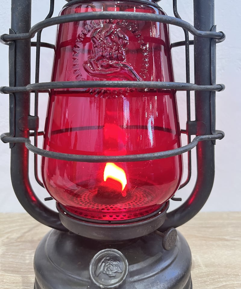 FEUERHAND Nr.201 レッド | ヴィンテージランタン販売のお店 FEUERHAND Nr.201 レッド | ヴィンテージランタン販売のお店