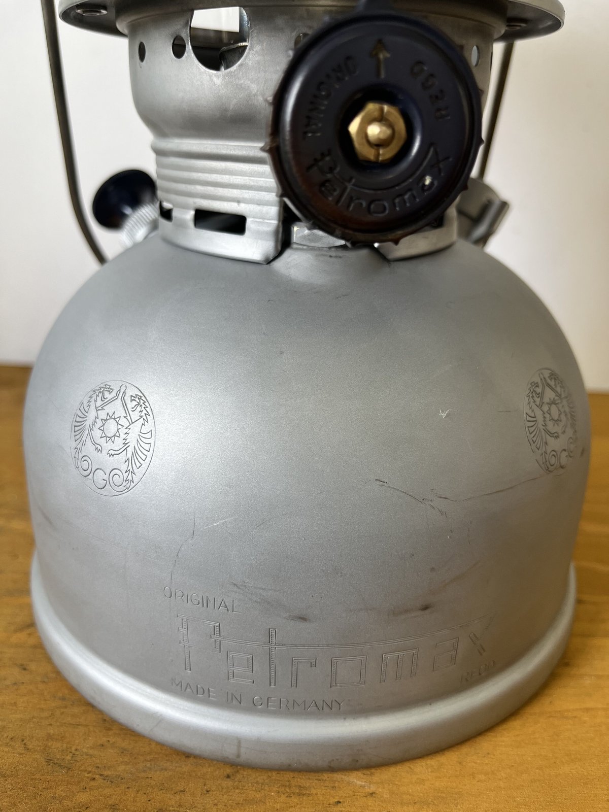 PETROMAX 250HK スイス軍用ミリタリーランタン リフレクター付き PETROMAX 250HK スイス軍用ミリタリーランタン リフレクター付き