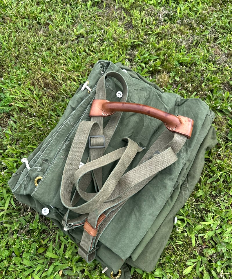 ポーランド軍❗️キャリーベルト レザーハンドル | ヴィンテージ