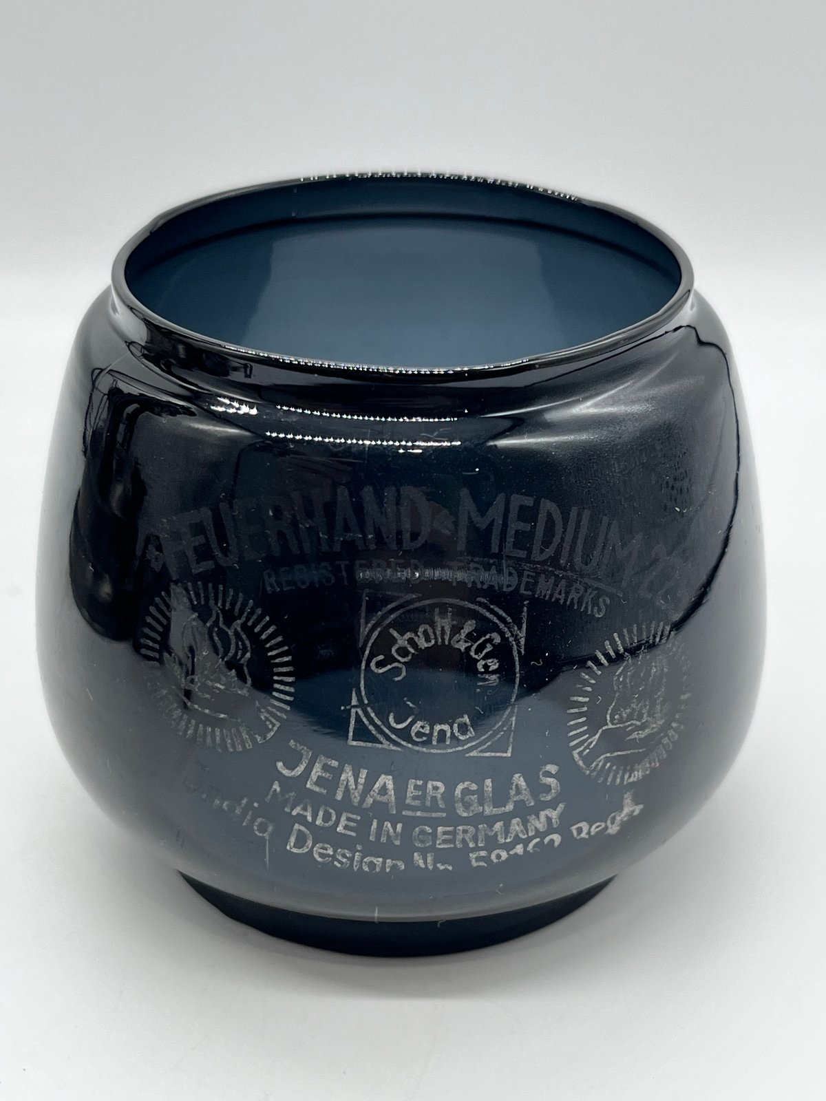 レアアイテム‼️FEUERHAND No.225 MEDIUM ブラックアウト