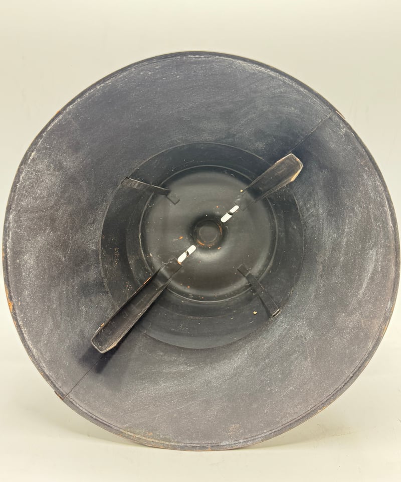 レアアイテム！HELVETIA スイス軍用ミリタリーランタン パープルガラス