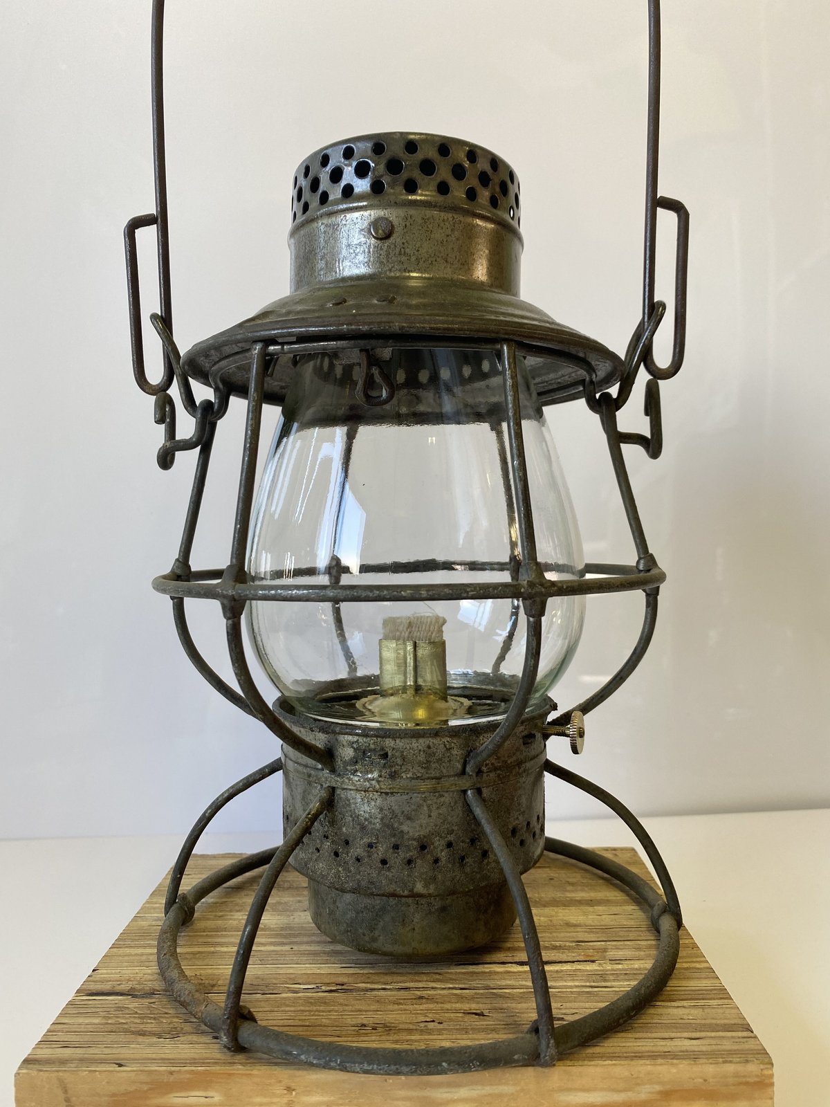 アドレイク ADAMS & WESTLAKE ADLAKE ビンテージランタン 393【1920年-1930年代製造】 ビンテージ レールロードランタン