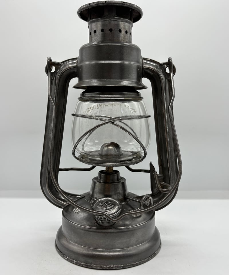 ライト・ランタン WW2 FEUERHAND 225 MEDIUM ライト・ランタン WW2