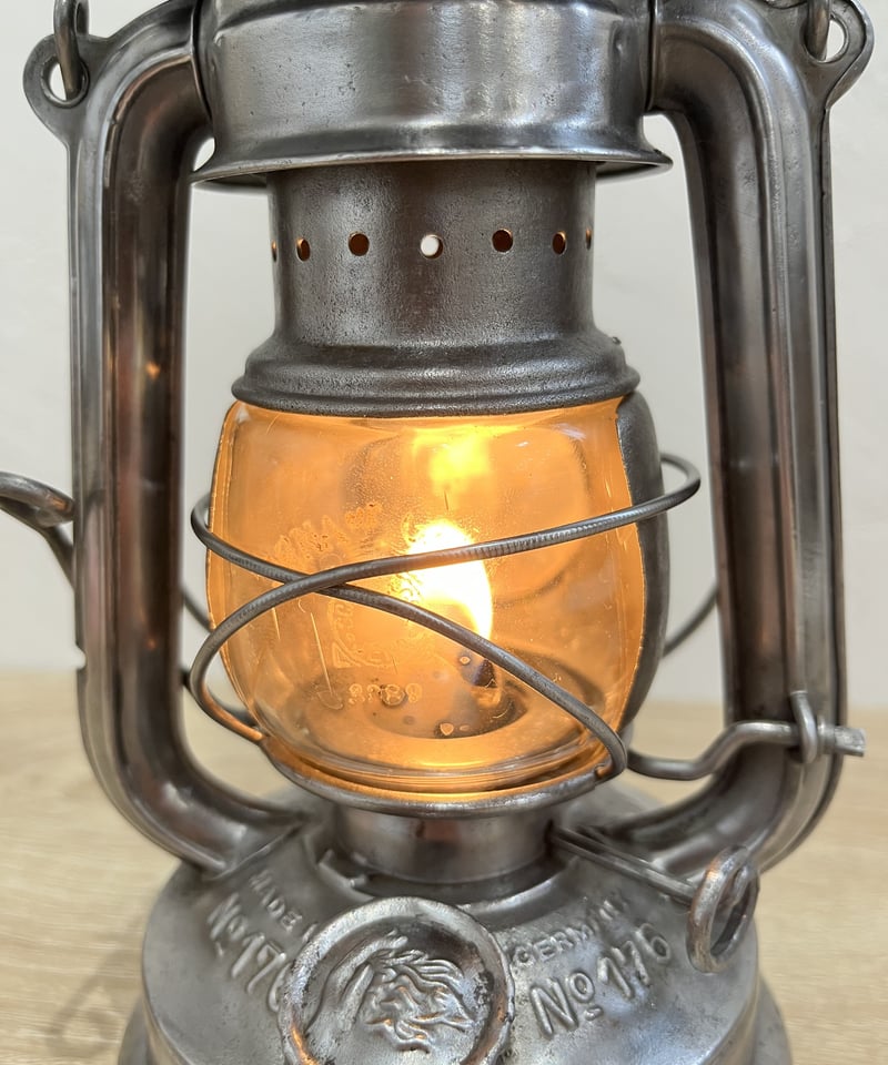 001 FEUERHAND 176e シルバー 反射板リフレクター付き