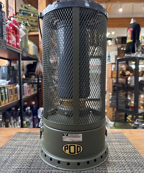 POD JUNIOR　石油ストーブ POD JUNIOR 石油ストーブ ちょっと古い石油ストーブのある暮らし