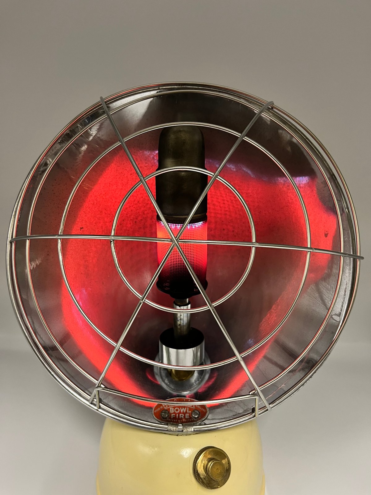 ヴィンテージストーブ BIALADDIN BOWL FIRE ホワイト ヴィンテージストーブ BIALADDIN BOWL FIRE ホワイト
