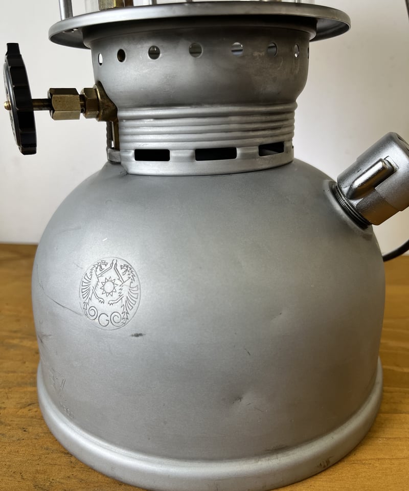 PETROMAX 250HK スイス軍用ミリタリーランタン リフレクター付き PETROMAX 250HK スイス軍用ミリタリーランタン リフレクター付き