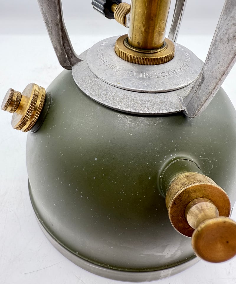 ヴェイパラックス　M320 Aグリーン　新品未使用品 ヴェイパラックスランタン M320 アーミーグリーン - Vapalux Lanterns