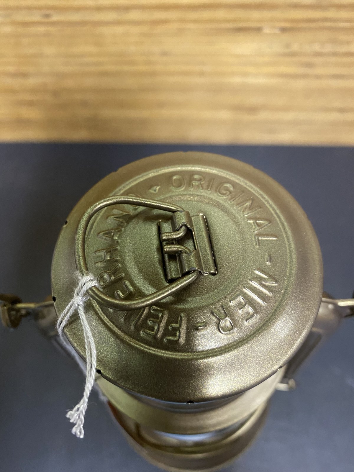 フュアハンドランタン276 ブロンズ Amazon.co.jp: FEUERHAND(フュアーハンド) フュアーハンドランタン 276