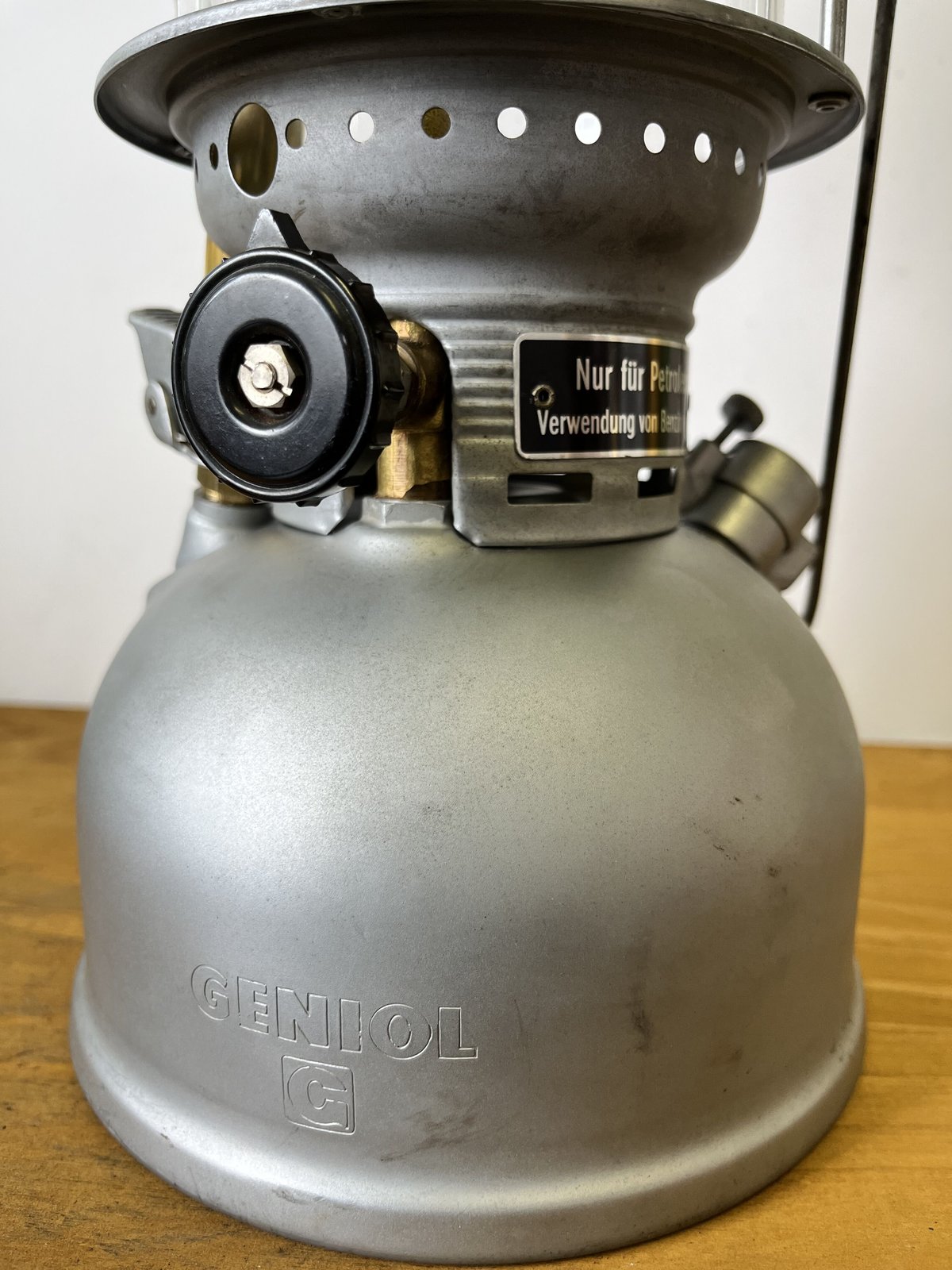 GENIOL HK500 軍用ランタン アーミー艶消しシルバー ミリタリー GENIOL HK500 軍用ランタン アーミー艶消しシルバー ミリタリー