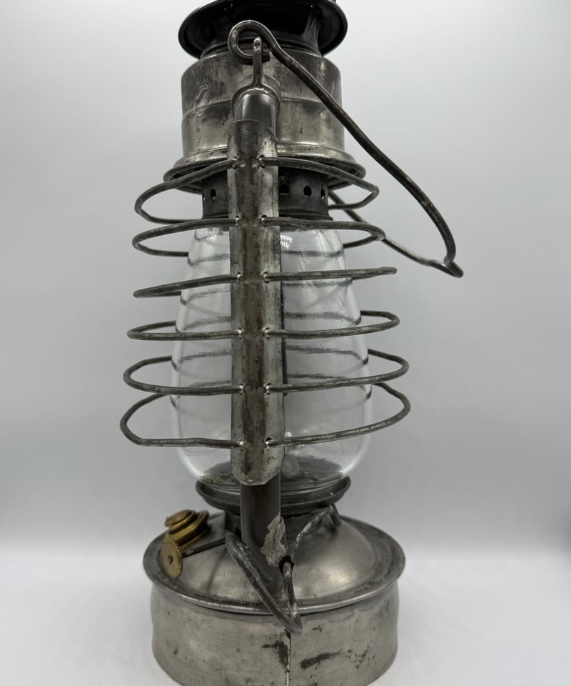 001 レアアイテム‼️スイス軍用ハリケーンランタン『SCHALWYN