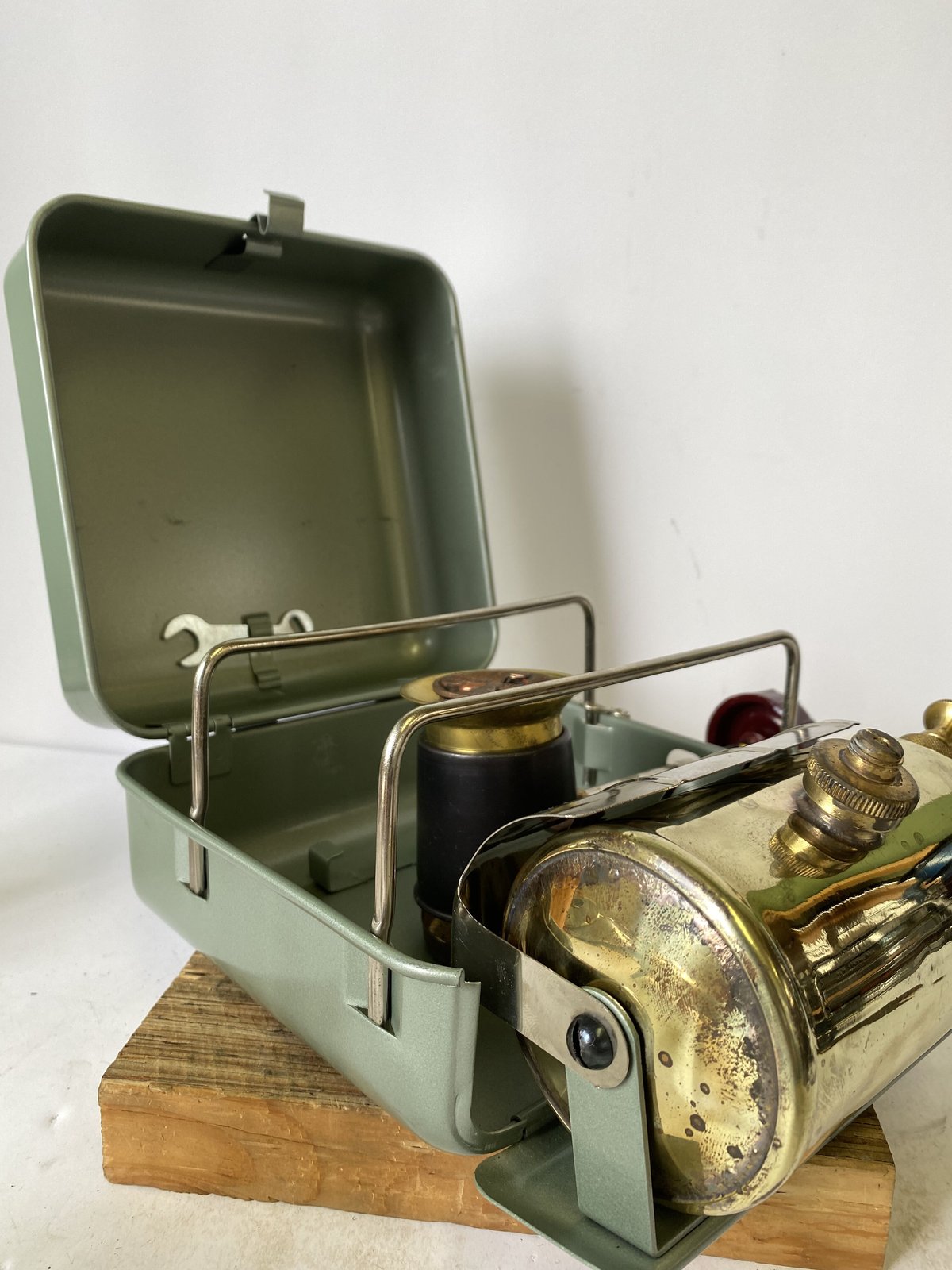 OPTIMUS オプティマス 111 ストーブ シングルバーナー キャンプ OPTIMUS オプティマス 111 ストーブ シングルバーナー キャンプ