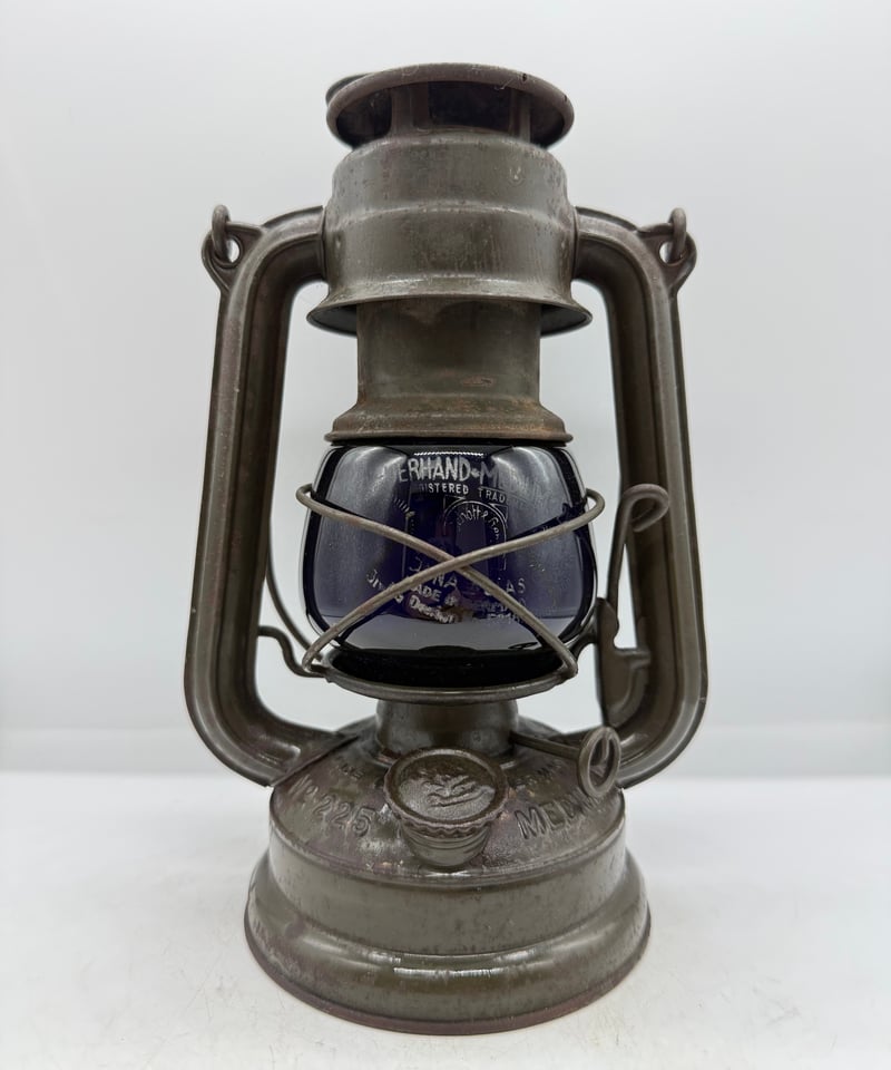 ミリタリーランタン‼️FEUERHAND No.225 MEDIUM オリーブ | ヴィンテー