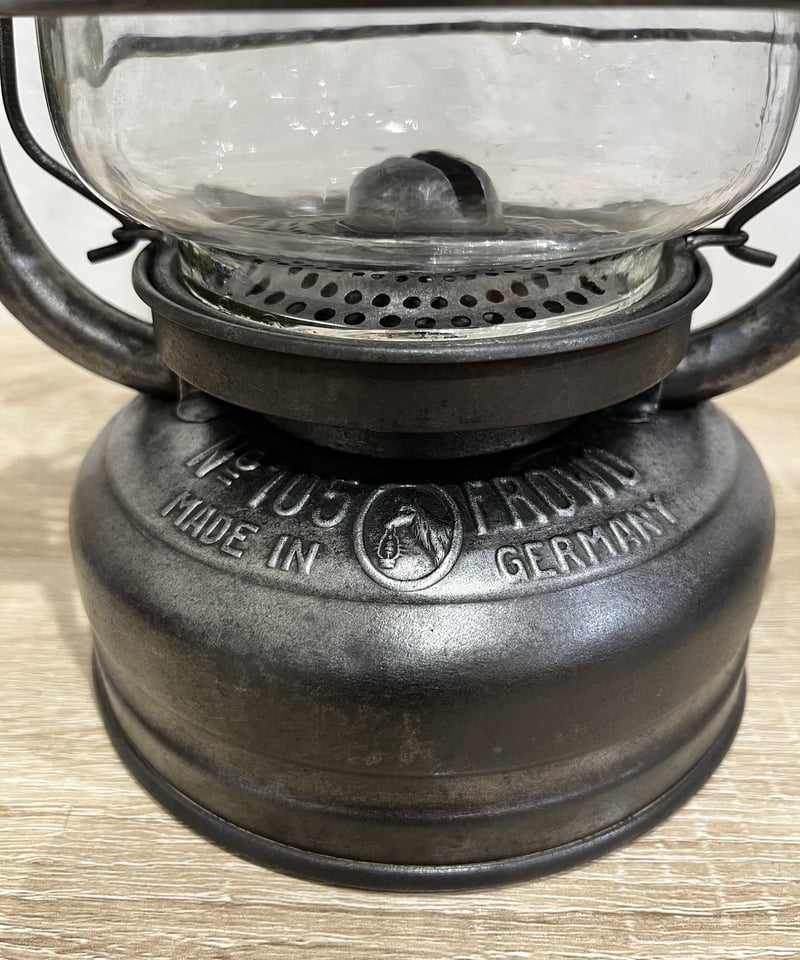 FROWO No.105 | ヴィンテージランタン販売のお店「TOMOS」