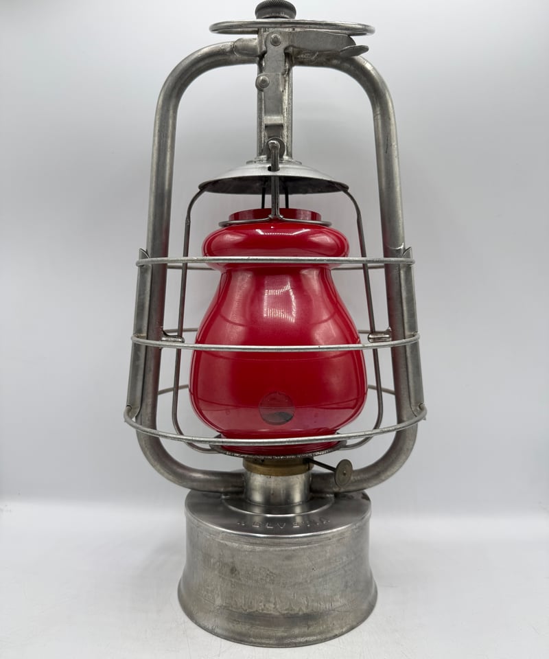 希少　アンティーク　赤いガラスランタン レアアイテム❗️HELVETIA スイス軍用ミリタリーランタン レッド