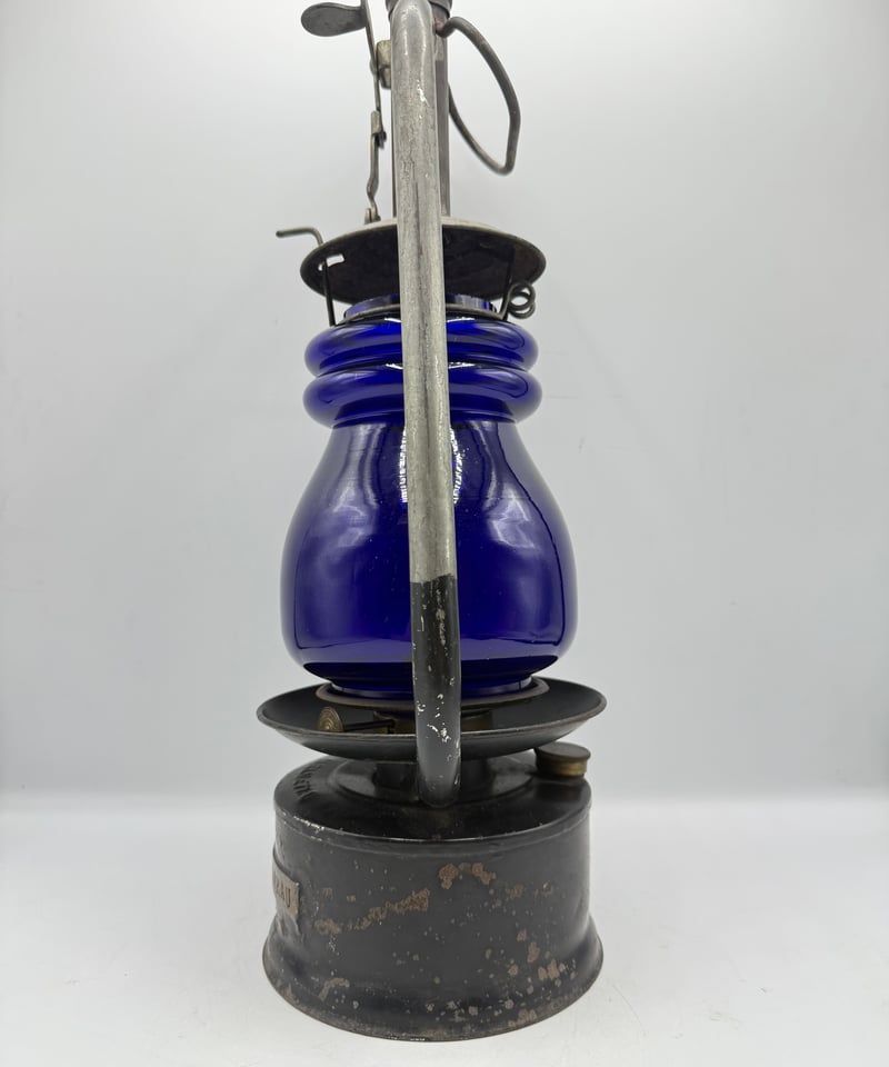 レアアイテム！HELVETIA スイス軍用ミリタリーランタン パープルガラス