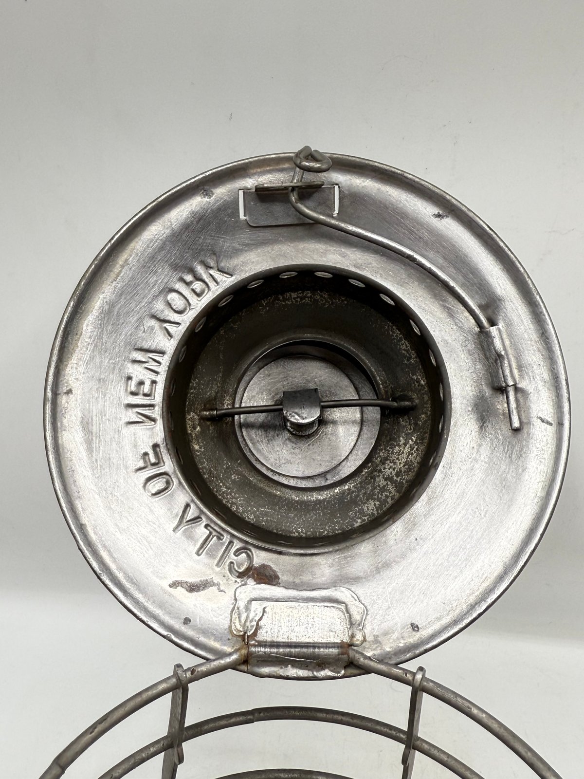 DIETZ STEEL CLAD 39 デイツ レイルロードランタン DIETZ No.39 STEEL CLAD LANTERN】 レイルロードランタン、100年前の