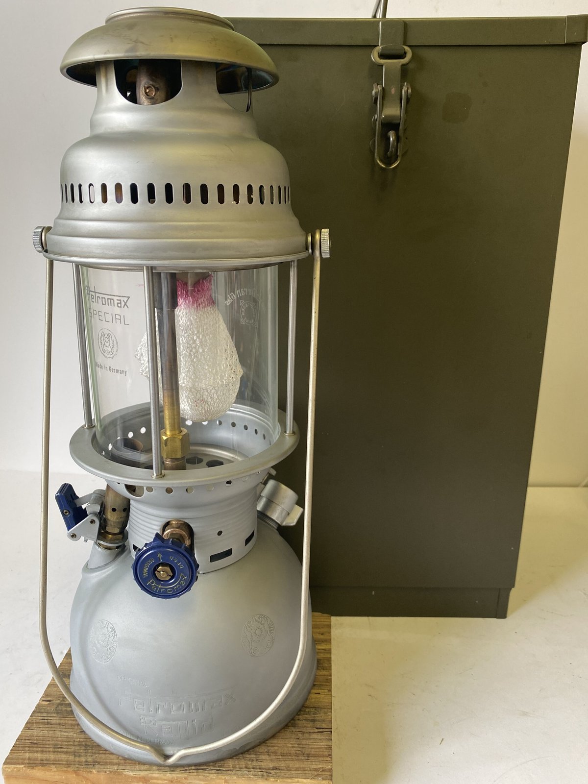 PETROMAX HK500 軍用ランタン アーミー艶消しシルバー PETROMAX HK500 軍用ランタン アーミー艶消しシルバー