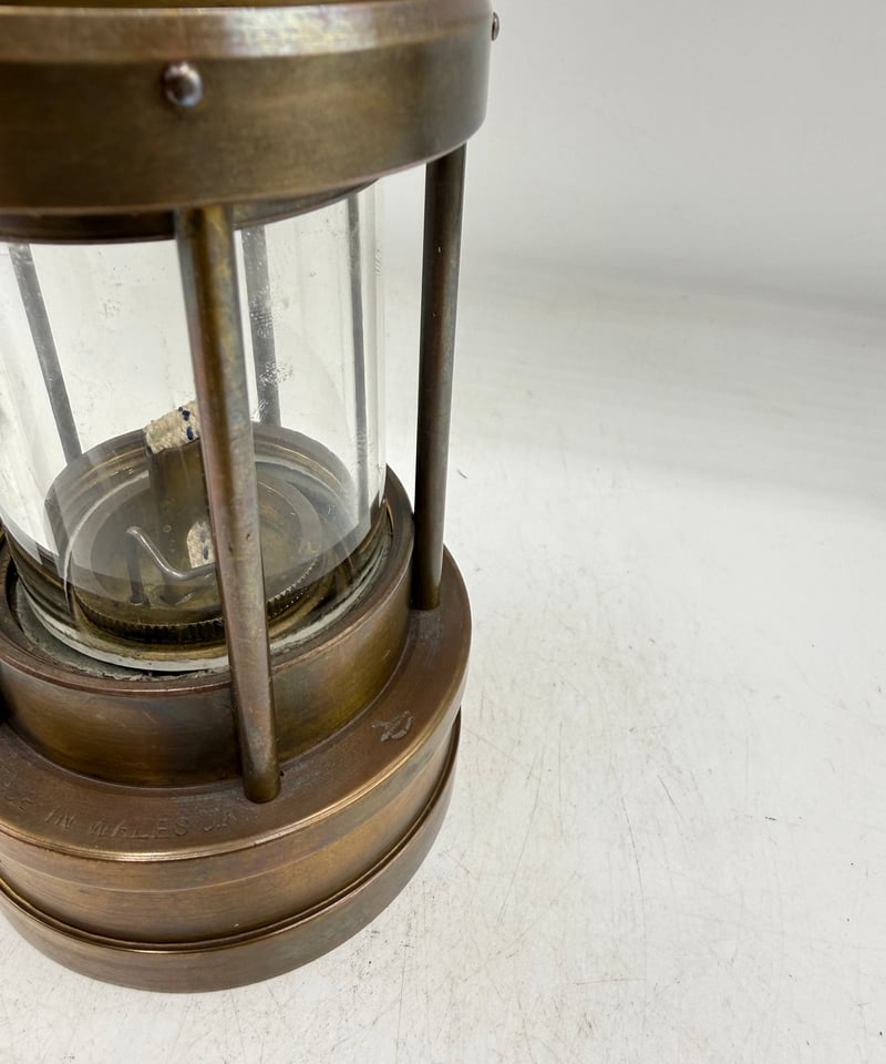 007 E. Thomas & Williams カンブリアンランタン ブラスシールド |