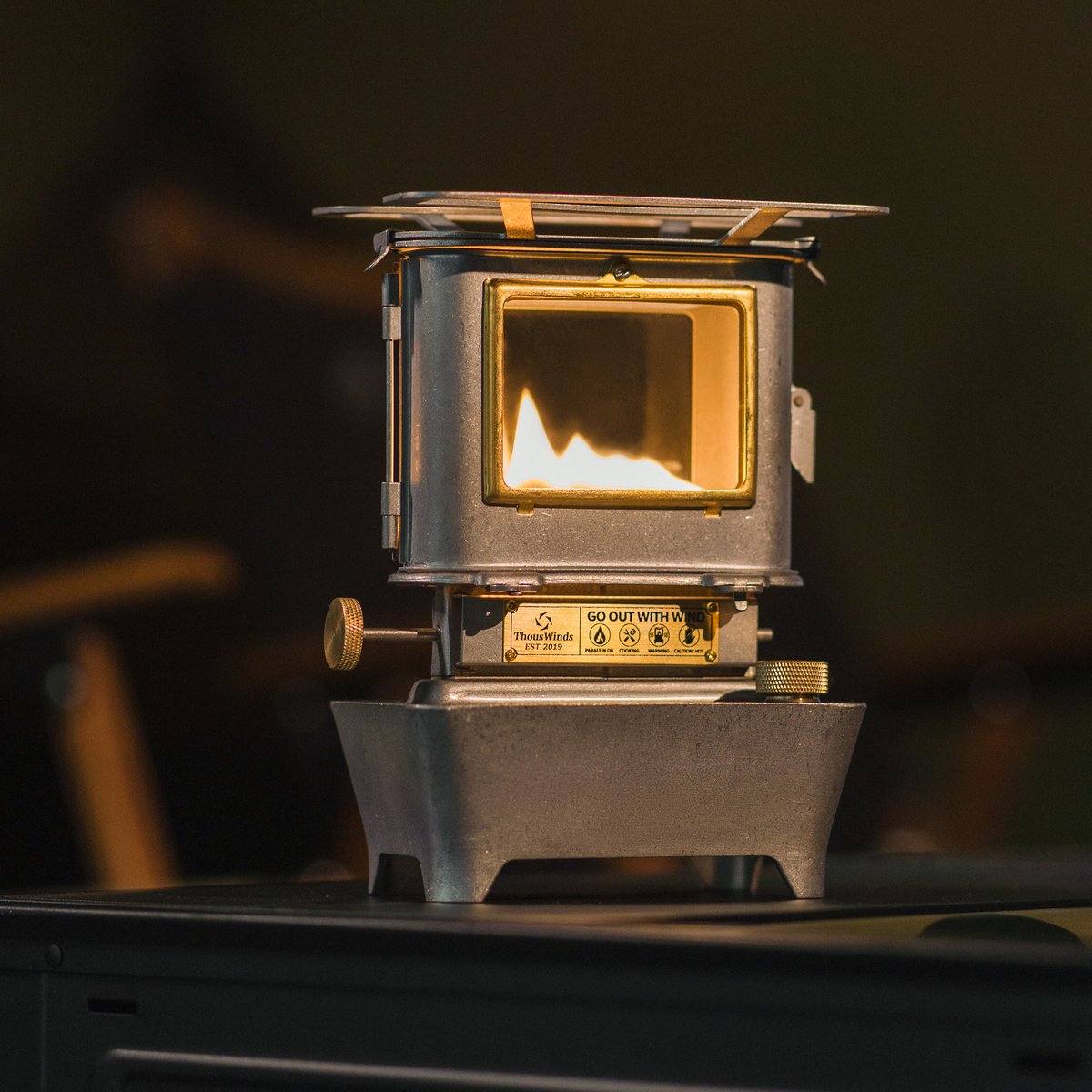 アイロンストーブ復刻『ThousWinds-ファイヤーダンスストーブ