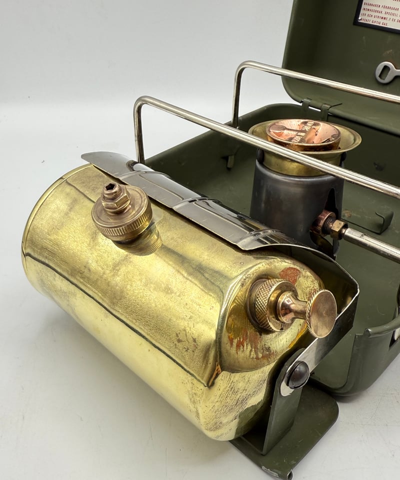 001 OPTIMUS No.111 スウェーデン軍用モデル | ヴィンテージランタン