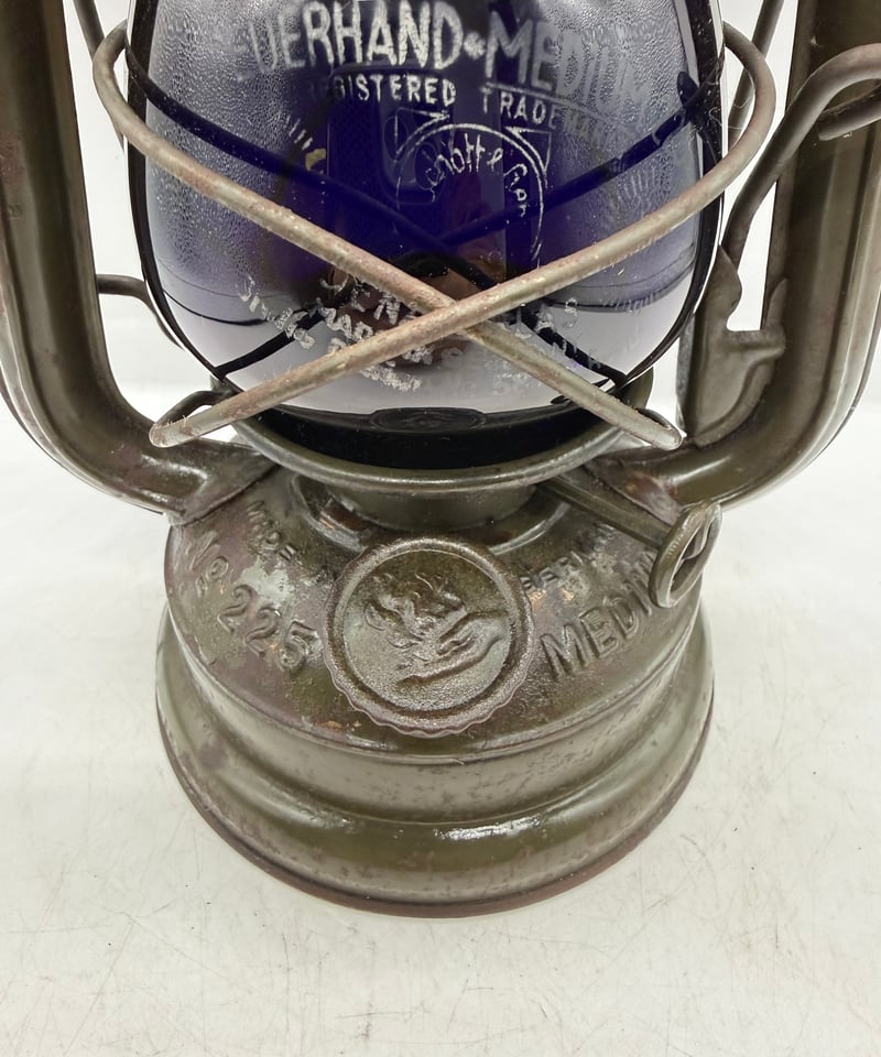 ミリタリーランタン‼️FEUERHAND No.225 MEDIUM オリーブ | ヴィンテー