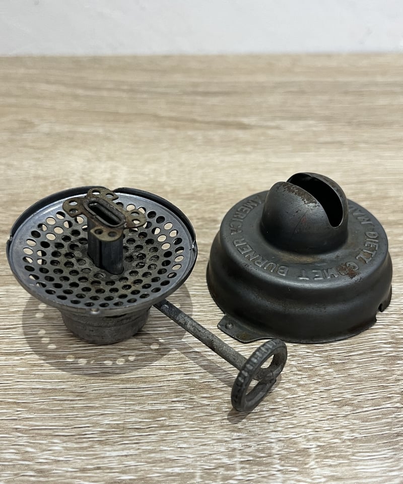 003 Dietz No.50 『COMET』 レッド | ヴィンテージランタン販売 003 Dietz No.50 『COMET』 レッド | ヴィンテージランタン販売