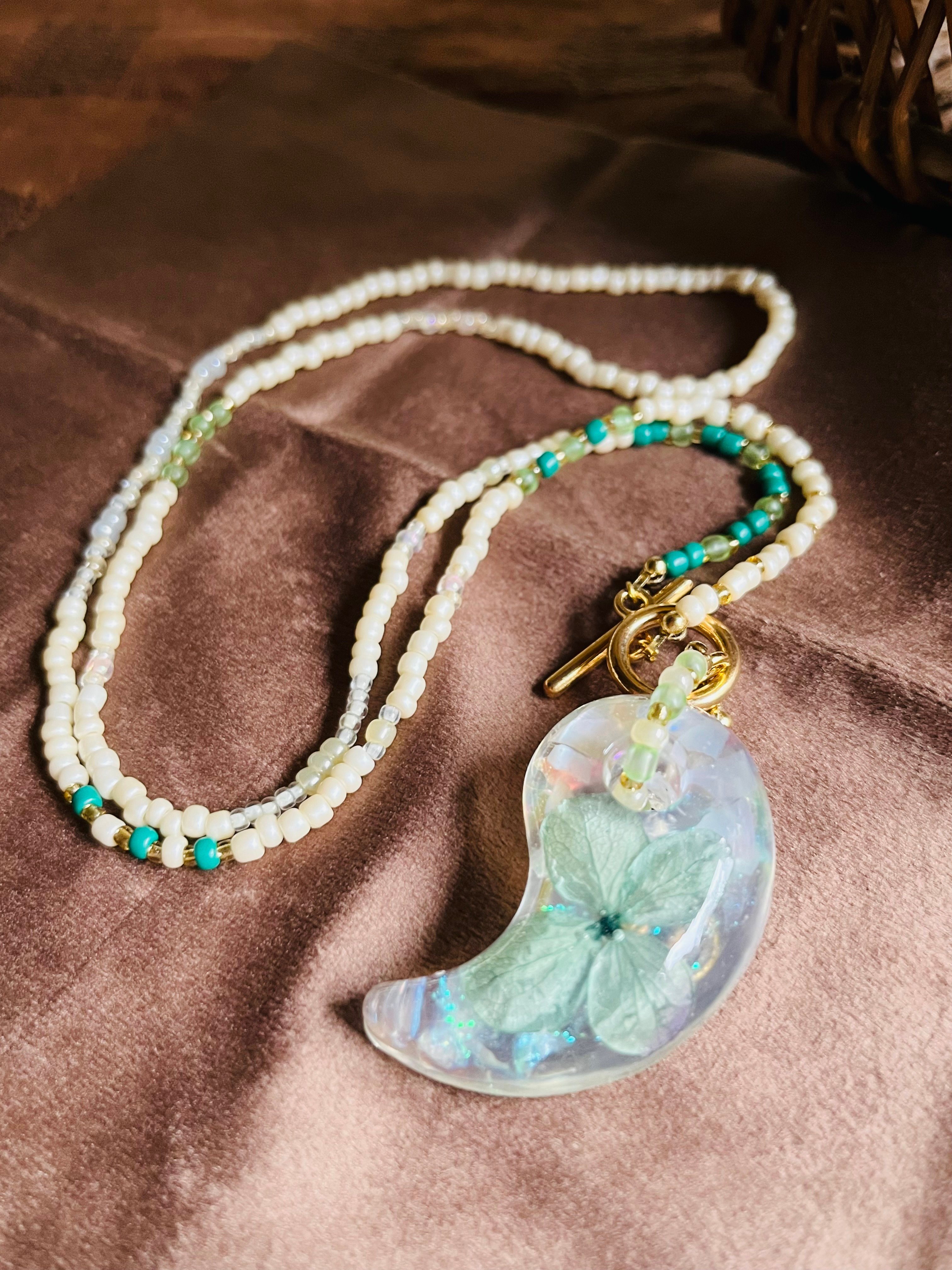 勾玉オルゴナイト(大)紫陽花&ビーズネックレス | Ripple STORE