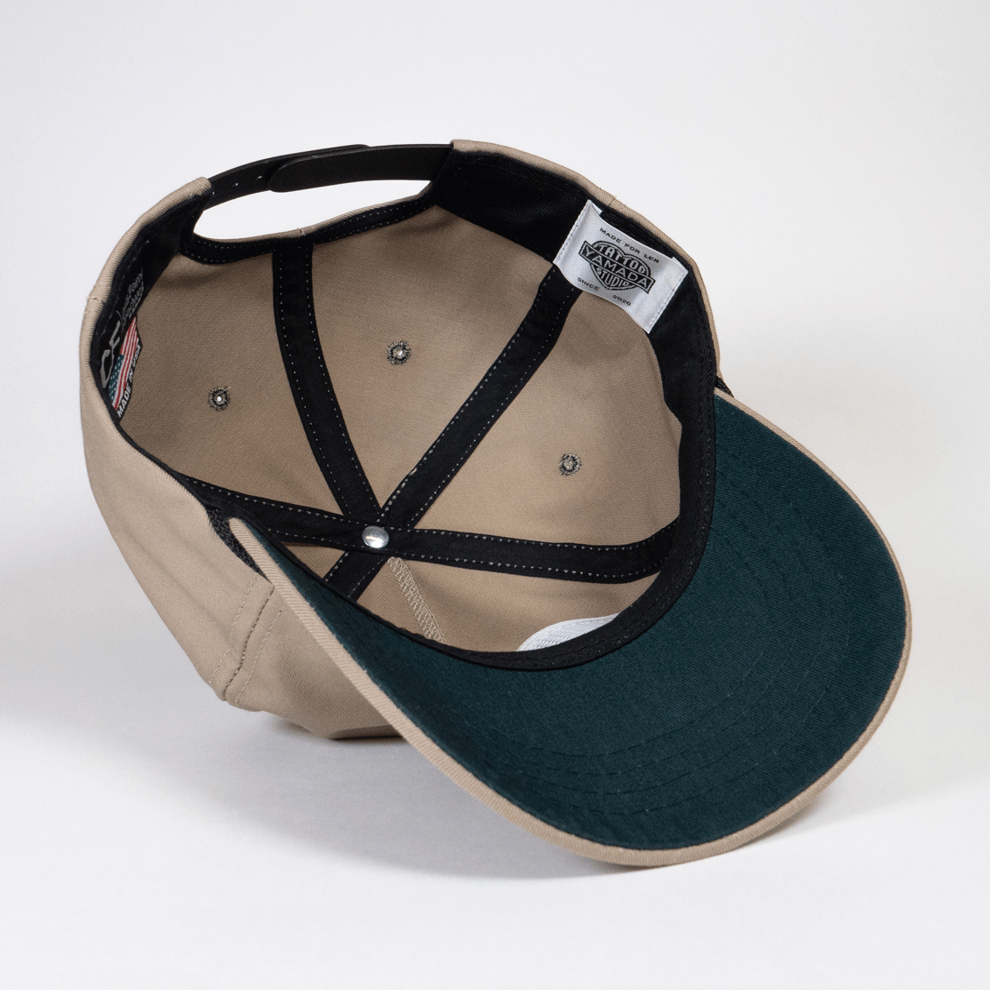 SNAPBACK CAP 【EAT, SHIT, TATTOO & DIE】// BEIGE
