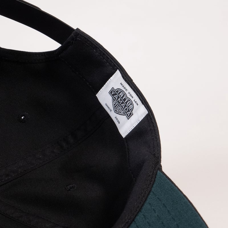 SNAPBACK CAP 【EAT, SHIT, TATTOO & DIE】// BLACK