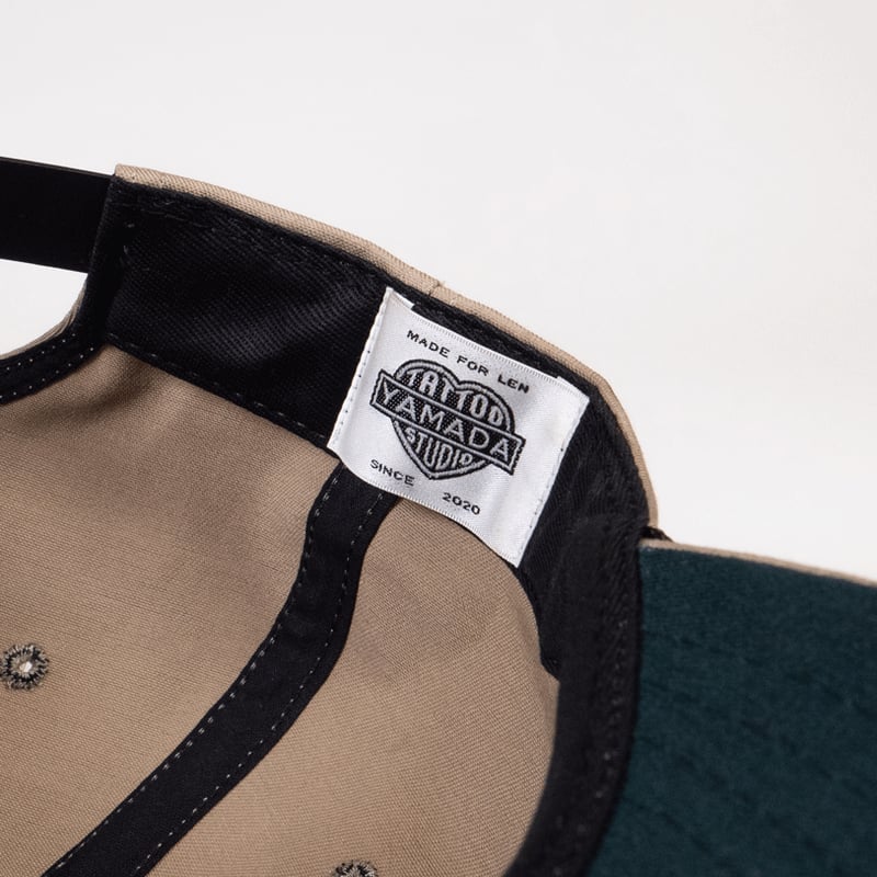 SNAPBACK CAP 【EAT, SHIT, TATTOO & DIE】// BEIGE