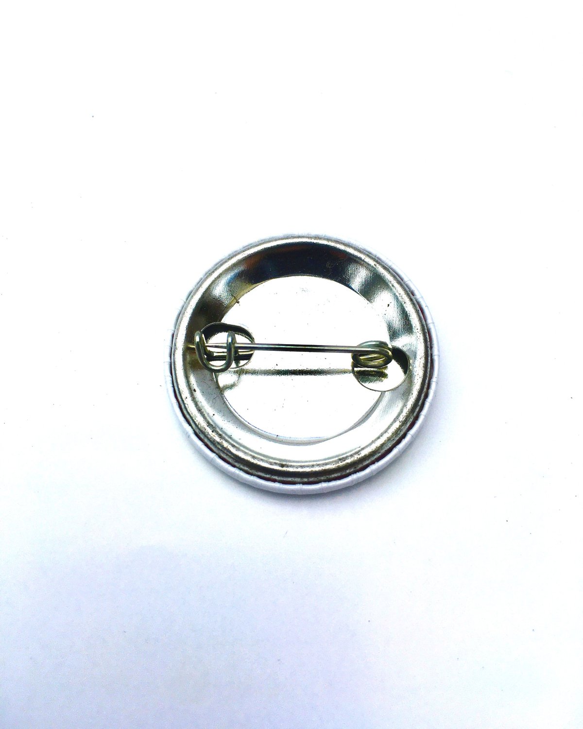 缶バッジ『名古屋なんて、だいすき』 白 | 大須おみやげカンパニー