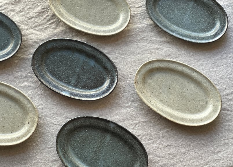 〈美品〉及川静香さん　お皿&フリーカップセット fit=scale-down,w=1200