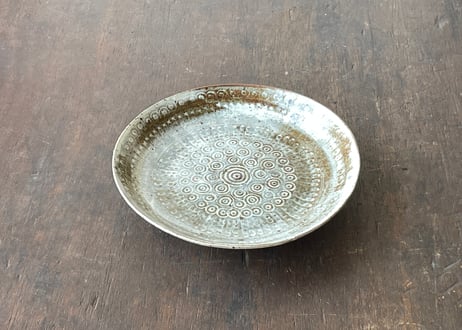 三島手 七寸皿＿柳川謙治