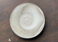 白瓷段皿 ＿田村文宏