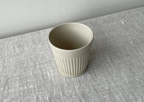 黄月光釉 シノギカップ＿稲村真耶