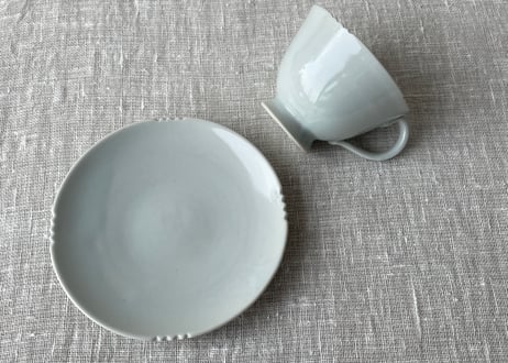 白磁 カップ＆ソーサー＿稲村真耶