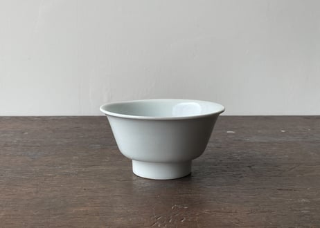 白磁 端反碗【乳濁釉】＿小泉敦信