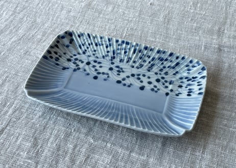湖水釉 掛分縁シノギ長方皿＿稲村真耶