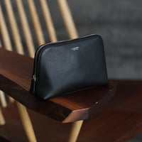 Premium leather pouch