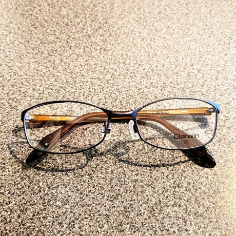 誠実さと力強さを兼ね備えたビジネスシーンの王道マルマン「Darwin」/ブルー/シルバー