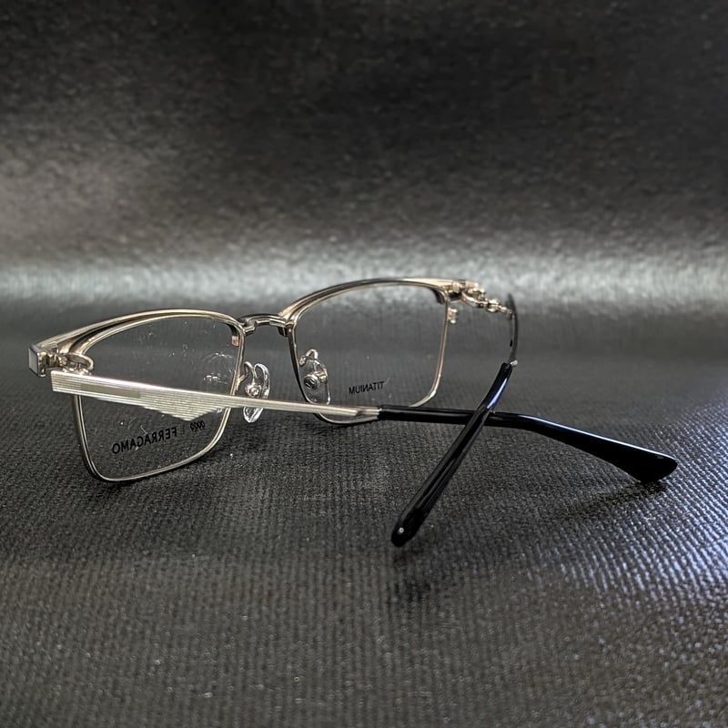 フェラガモ　グレージュ　フラット　5.5 フェラガモグレージュフラット5.5